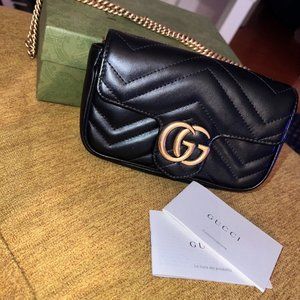 GUCCI GG MARMONT SUPER MINI BAG